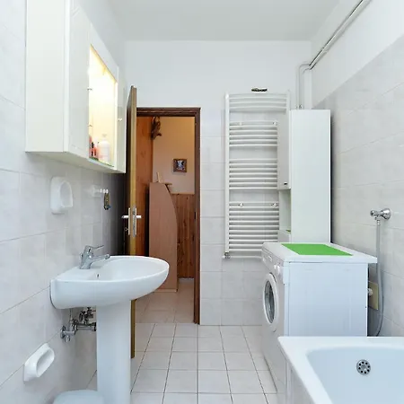 Irena 531 Daire Pula