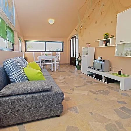 Daire Irena 531 Pula