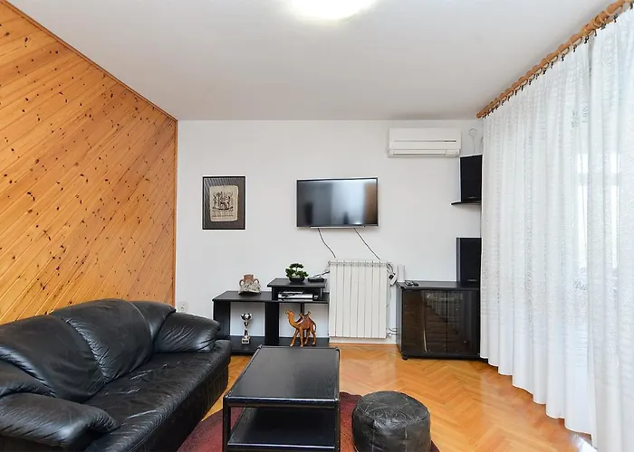 Διαμέρισμα Irena 531 Πούλα