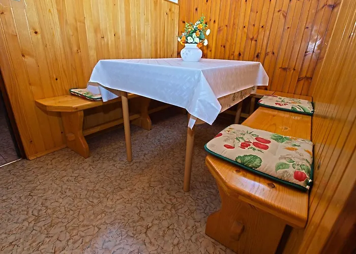 Διαμέρισμα Irena 531 Πούλα